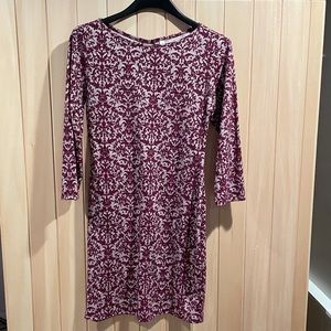 Medium exhilaration burgundy patterned dress, like new